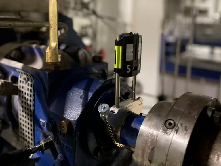Solução completa para alinhamento de eixos a laser